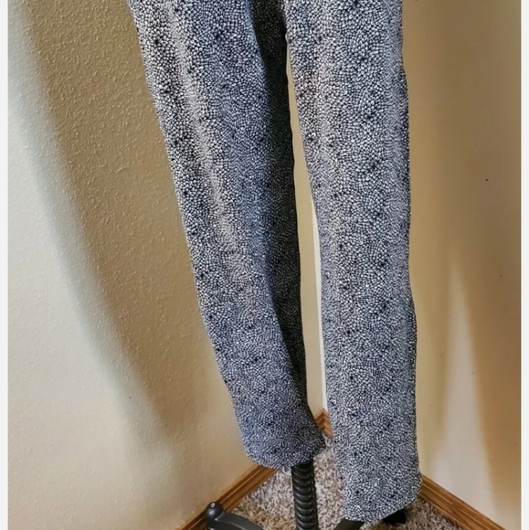 Lululemon Departure Floral Print Pants - Picture 12 of 14